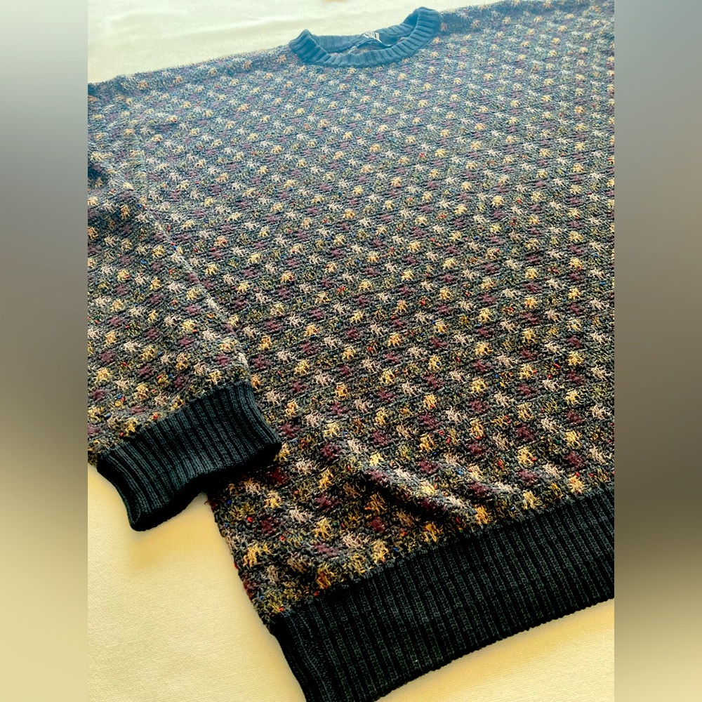 Men’s sweater, brand TSR in excellent condition!